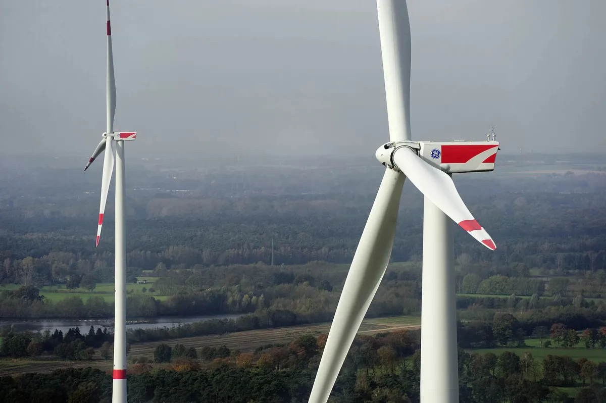 Wind onshore 2 75 120 wind turbines emsdetten germany 3000px